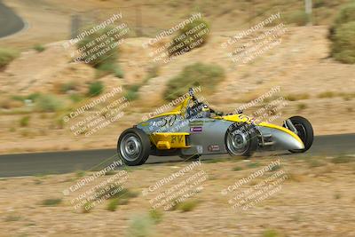 media/Jun-01-2025-CalClub SCCA (Sun) [[eae223c5dd]]/Group 3/Qualifying/